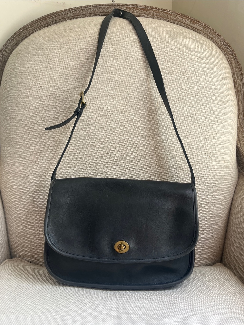 Coach Vintage NYC City Bag 9790 Black Leather Shoulder Bag EUC - Picture 3 of 14